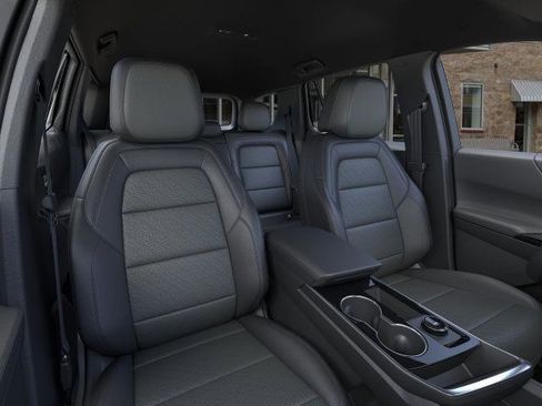 New 2026 Chevrolet Equinox LT w/ Convenience Package II image 16