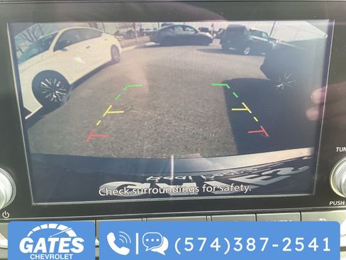 Used 2025 Nissan Altima 2.5 SV image 17