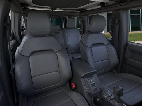 New 2025 Ford Bronco Badlands AWD/4WD image 10