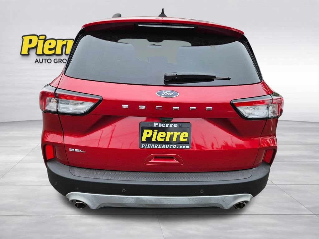 Used 2022 Ford Escape SEL w/ Technology Package FWD image 4