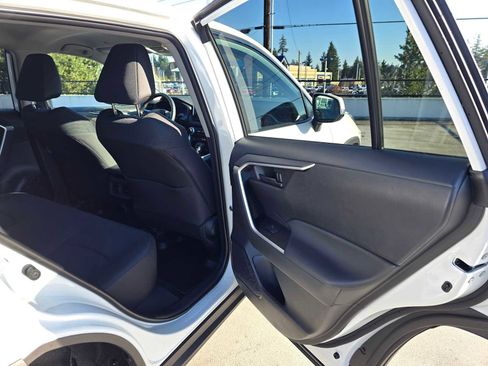 Certified 2025 Toyota RAV4 LE image 14