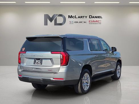 New 2026 GMC Yukon XL Denali w/ Advanced Technology Package AWD/4WD image 5