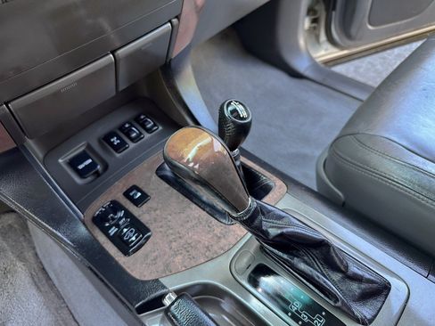 Used 2004 Lexus GX 470 AWD/4WD image 22