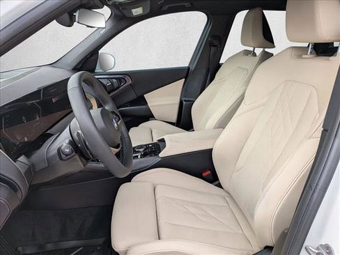 Used 2025 BMW X3 xDrive30i w/ Premium Package image 11