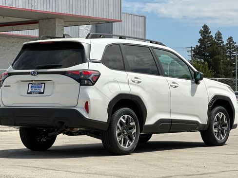 New 2026 Subaru Forester Premium AWD/4WD image 3