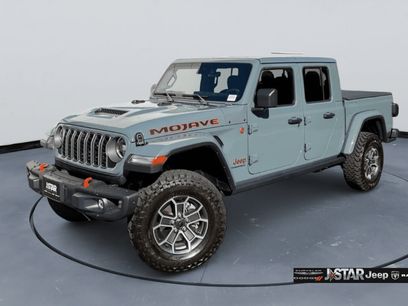 Used 2025 Jeep Gladiator Mojave