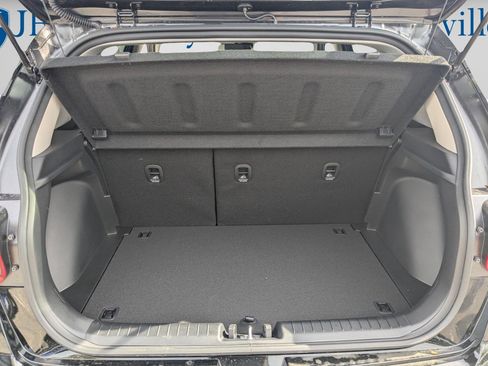 New 2026 Hyundai Venue SE FWD image 12