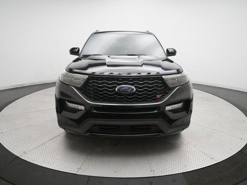Used 2020 Ford Explorer ST w/ Premium Technology Package image 11