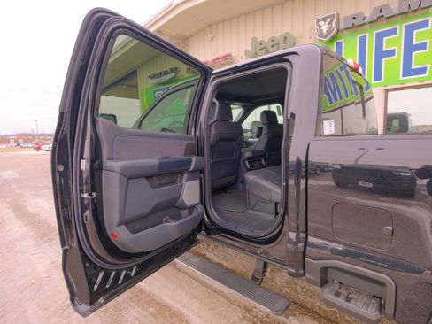 New 2026 Ford F250 Platinum image 23