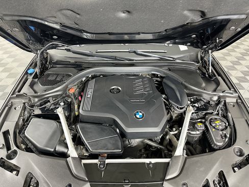 Used 2021 BMW 530i xDrive w/ Premium Package AWD/4WD image 34
