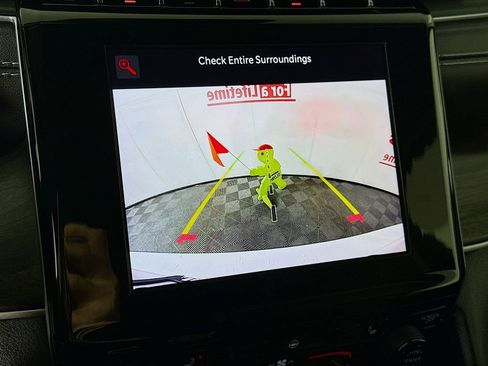 Used 2022 Jeep Grand Cherokee L Limited image 6