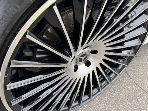 Used 2022 Mercedes-Benz S 580 4MATIC Sedan image 32