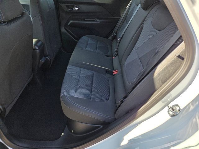 New 2027 Chevrolet Bolt LT FWD image 7