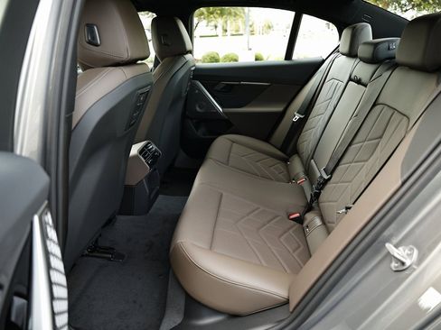 New 2026 BMW 530i w/ M Sport Package image 26