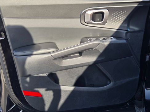 Used 2025 Kia Sorento S w/ Panoramic Sunroof Package FWD image 20