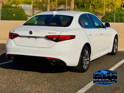 Used 2020 Alfa Romeo Giulia AWD w/ Cold Weather Package image 6