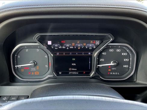 Used 2023 GMC Sierra 2500 Denali w/ Denali Ultimate Package AWD/4WD image 12