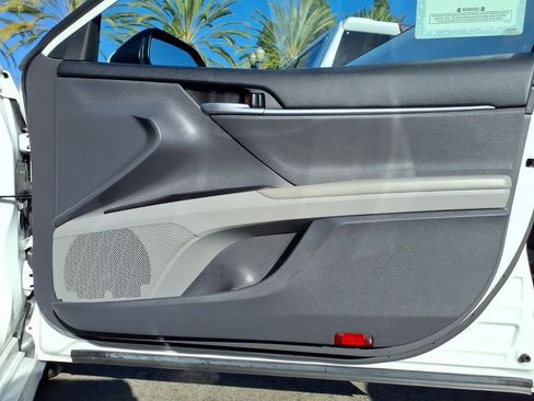 Used 2023 Toyota Camry LE FWD image 23