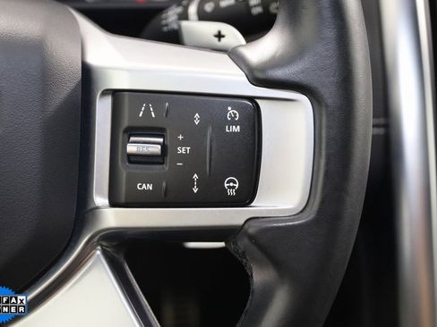 Used 2023 Land Rover Discovery S R-Dynamic image 40