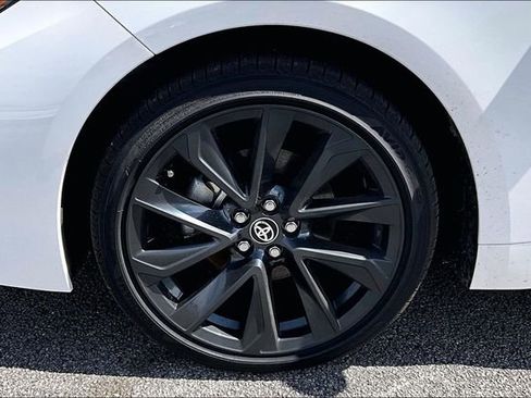 Used 2025 Toyota Corolla SE FWD image 28