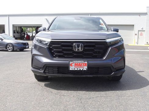 Used 2025 Honda CR-V LX image 8