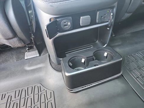 Used 2023 Lincoln Navigator L Reserve image 17