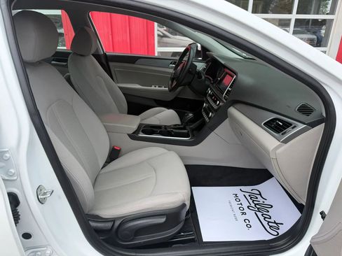 Used 2018 Hyundai Sonata SEL FWD image 14