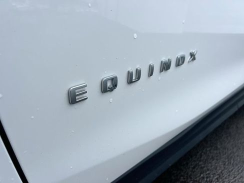 Used 2024 Chevrolet Equinox LT AWD/4WD image 30