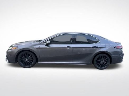 Used 2021 Toyota Camry XSE w/ Navigation Upgrade Package image 3