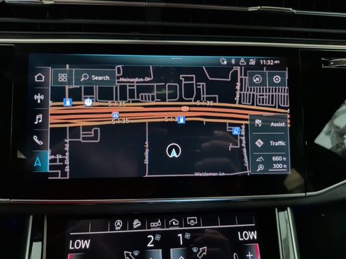 Used 2019 Audi Q8 Premium Plus w/ Premium Plus image 24