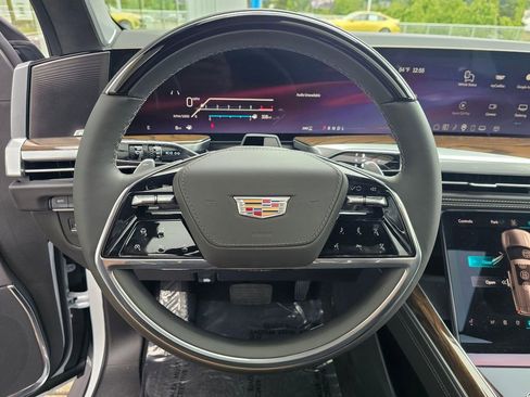 New 2026 Cadillac Escalade Platinum Sport AWD/4WD image 28