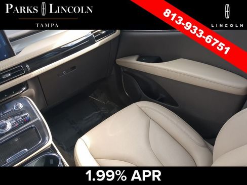 Certified 2023 Lincoln Nautilus FWD w/ Premium Package image 14