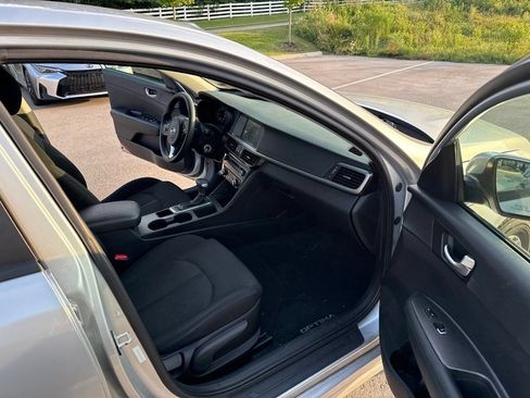 Used 2018 Kia Optima LX FWD image 18