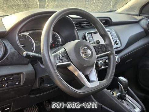 Used 2021 Nissan Kicks S FWD image 10