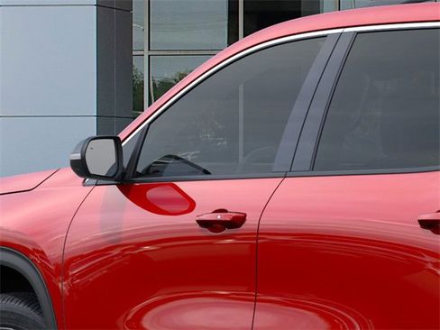 New 2026 Chevrolet Traverse LT w/ Sun and Wheel Package image 12