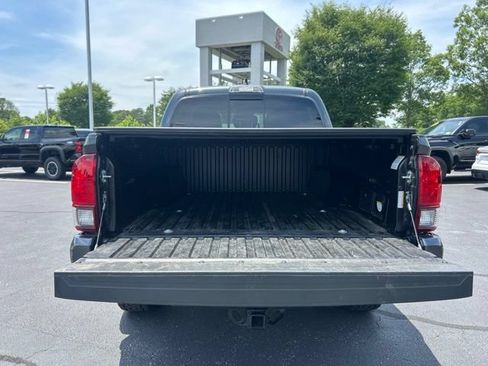 Used 2023 Toyota Tacoma 4x4 Double Cab w/ Trail Edition image 10
