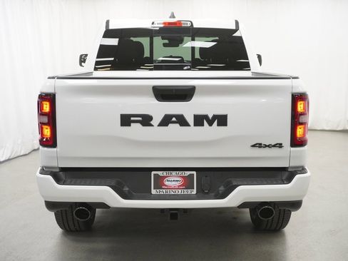 New 2026 RAM 1500 Express AWD/4WD image 10