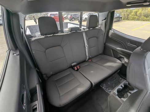 New 2026 GMC Canyon Elevation image 15