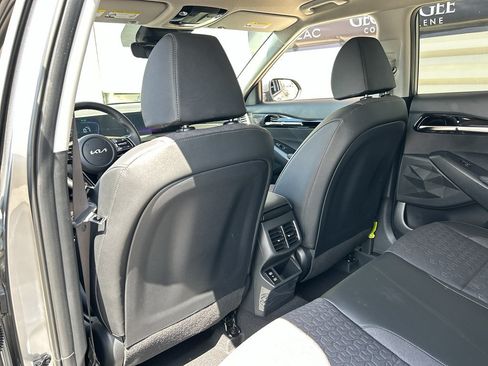New 2026 Kia Seltos S AWD/4WD image 13