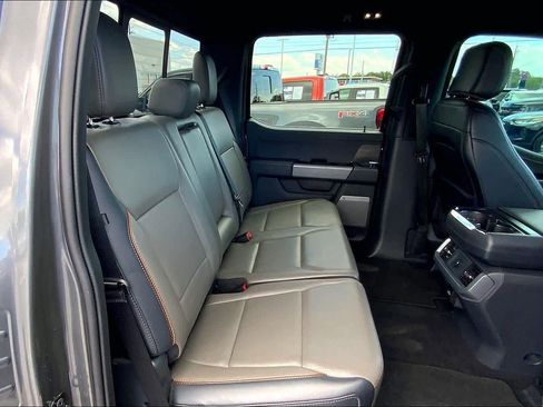 Used 2025 Ford F150 Lariat w/ Equipment Group 501A Mid image 19