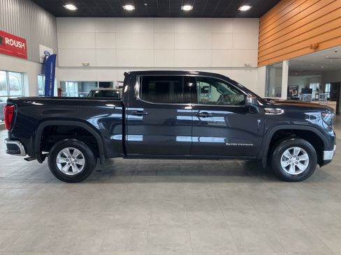 Used 2024 GMC Sierra 1500 SLE image 4