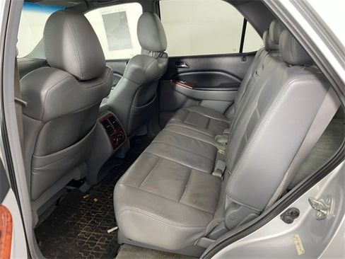 Used 2005 Acura MDX Touring image 13