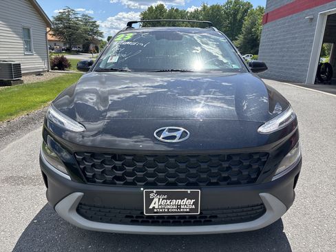 Used 2023 Hyundai Kona SEL AWD/4WD image 9