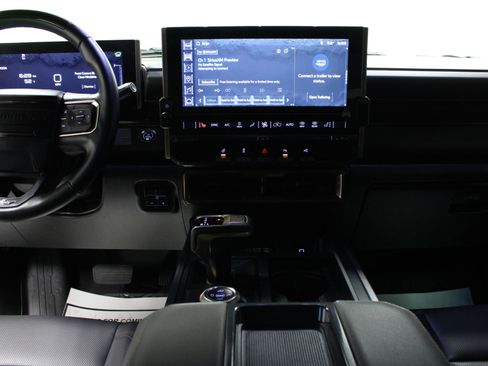 Used 2025 GMC Hummer EV 3X image 18
