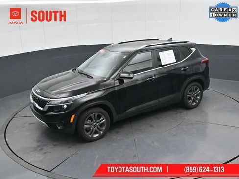 Used 2023 Kia Seltos S w/ Navigation Package image 48