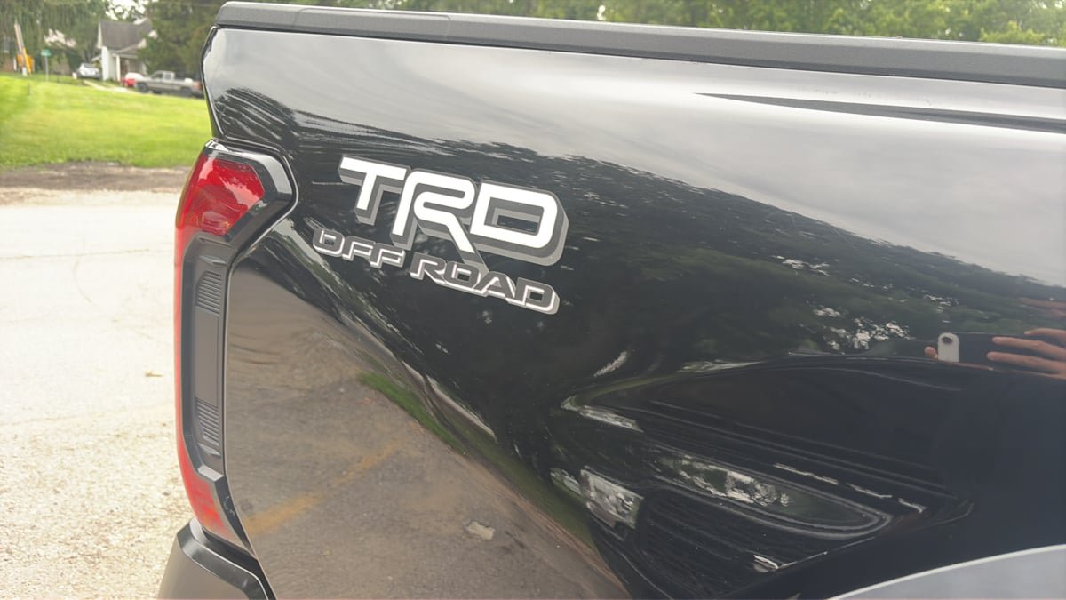 Used 2024 Toyota Tacoma TRD Off-Road AWD/4WD image 24