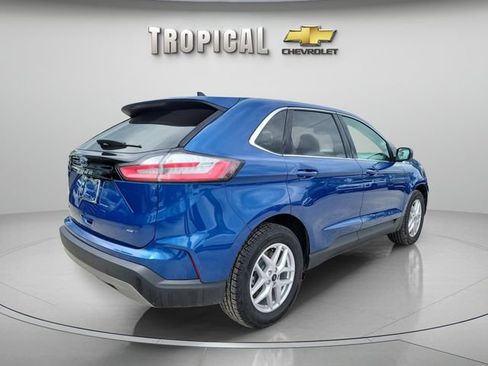 Used 2024 Ford Edge SEL AWD/4WD image 5