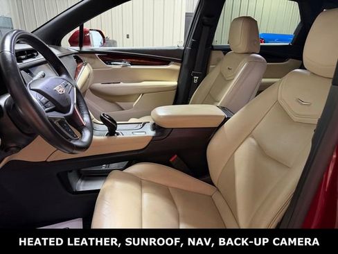 Used 2018 Cadillac XT5 Luxury w/ Driver Awareness Package FWD image 14