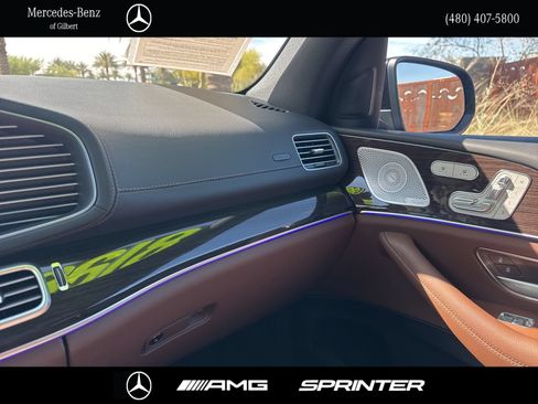 Certified 2025 Mercedes-Benz GLS 450 4MATIC image 28