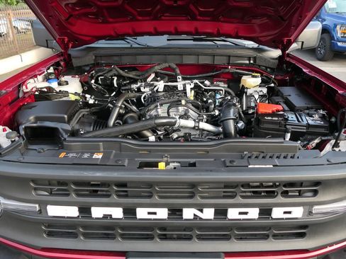 Used 2025 Ford Bronco Big Bend image 29